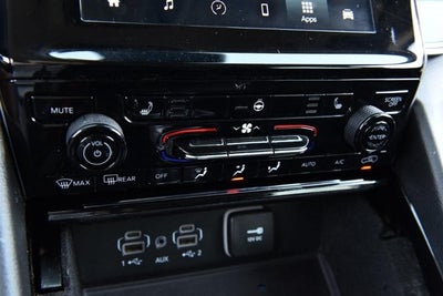 2022 Jeep Grand Cherokee L Laredo