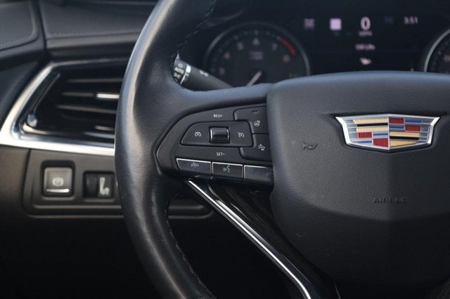 2022 Cadillac XT6 Premium Luxury