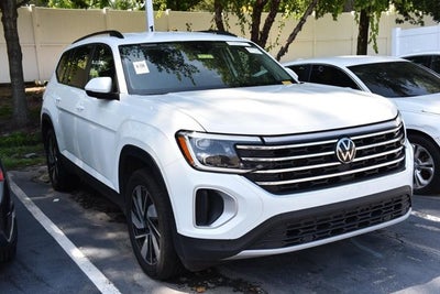 2025 Volkswagen Atlas 2.0T SE w/Technology