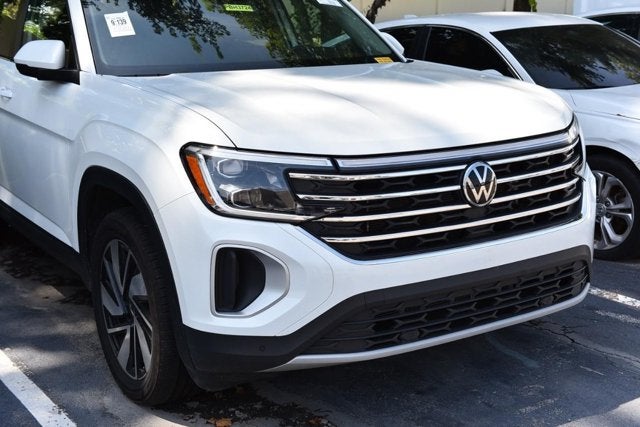 2025 Volkswagen Atlas 2.0T SE w/Technology