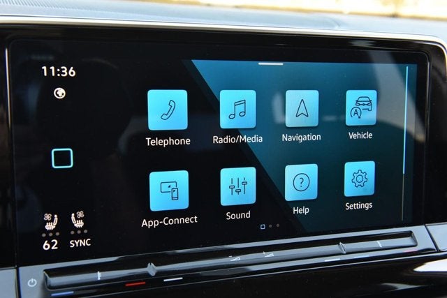 2025 Volkswagen Atlas 2.0T SE w/Technology