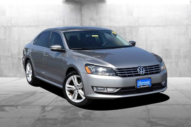 Used 2013 Volkswagen Passat SEL with VIN 1VWCN7A3XDC062071 for sale in Hazelwood, MO