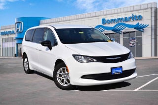 2024 Chrysler Voyager LX