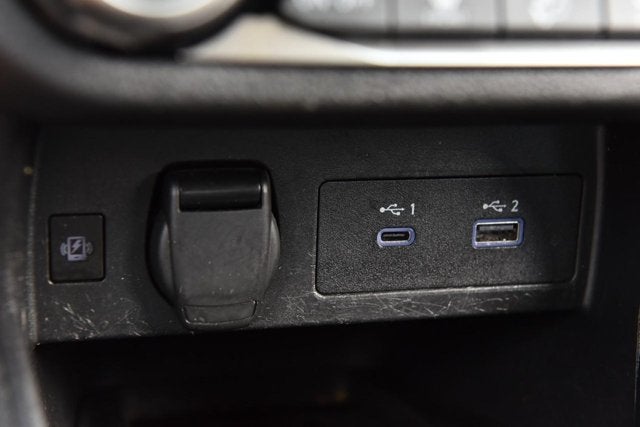 2024 Nissan Versa SR