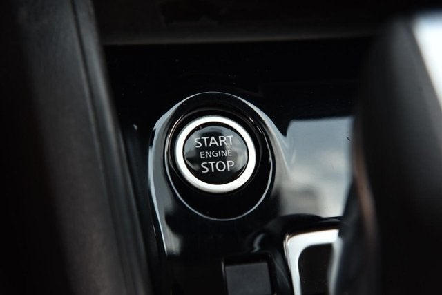 2024 Nissan Versa SR