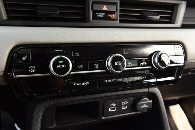 2023 Honda Pilot Touring