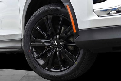2024 Mitsubishi Eclipse Cross LE