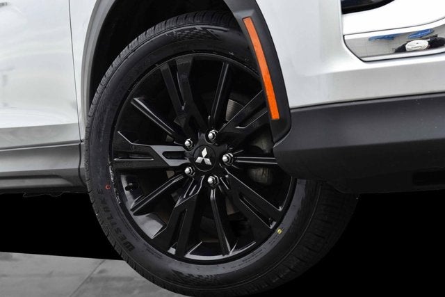 2024 Mitsubishi Eclipse Cross LE
