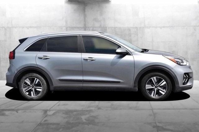 2022 Kia Niro LXS