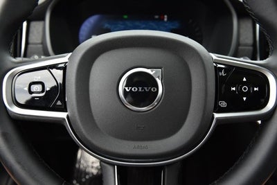 2025 Volvo XC90 Plus