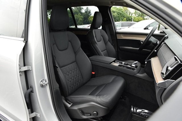 2025 Volvo XC90 Plus