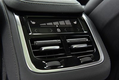 2025 Volvo XC90 Plus