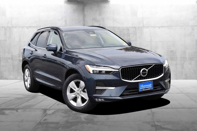 2022 Volvo XC60 Momentum