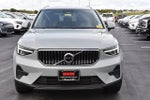 2025 Volvo XC40 Core Bright Theme